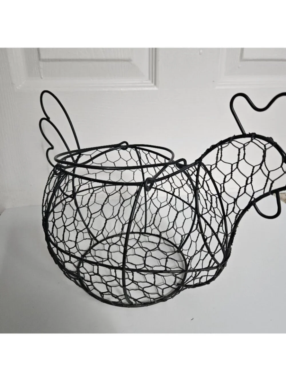 Vintage Chicken Shaped Black Wire Egg Basket With Handles Farm Country Decor